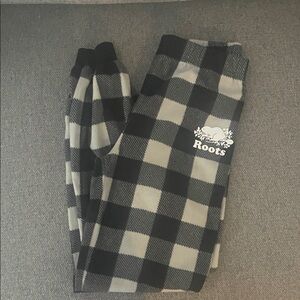 Boys XL Roots Black and Gray Kids Flannel Pajama Pants with tapered leg